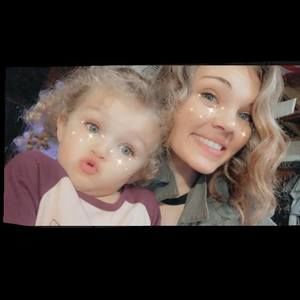 Meet your Posher, Dana